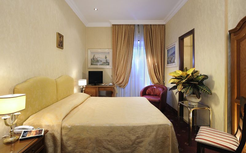 Hotel Meridianus Линьяно-Саббьядоро Экстерьер фото